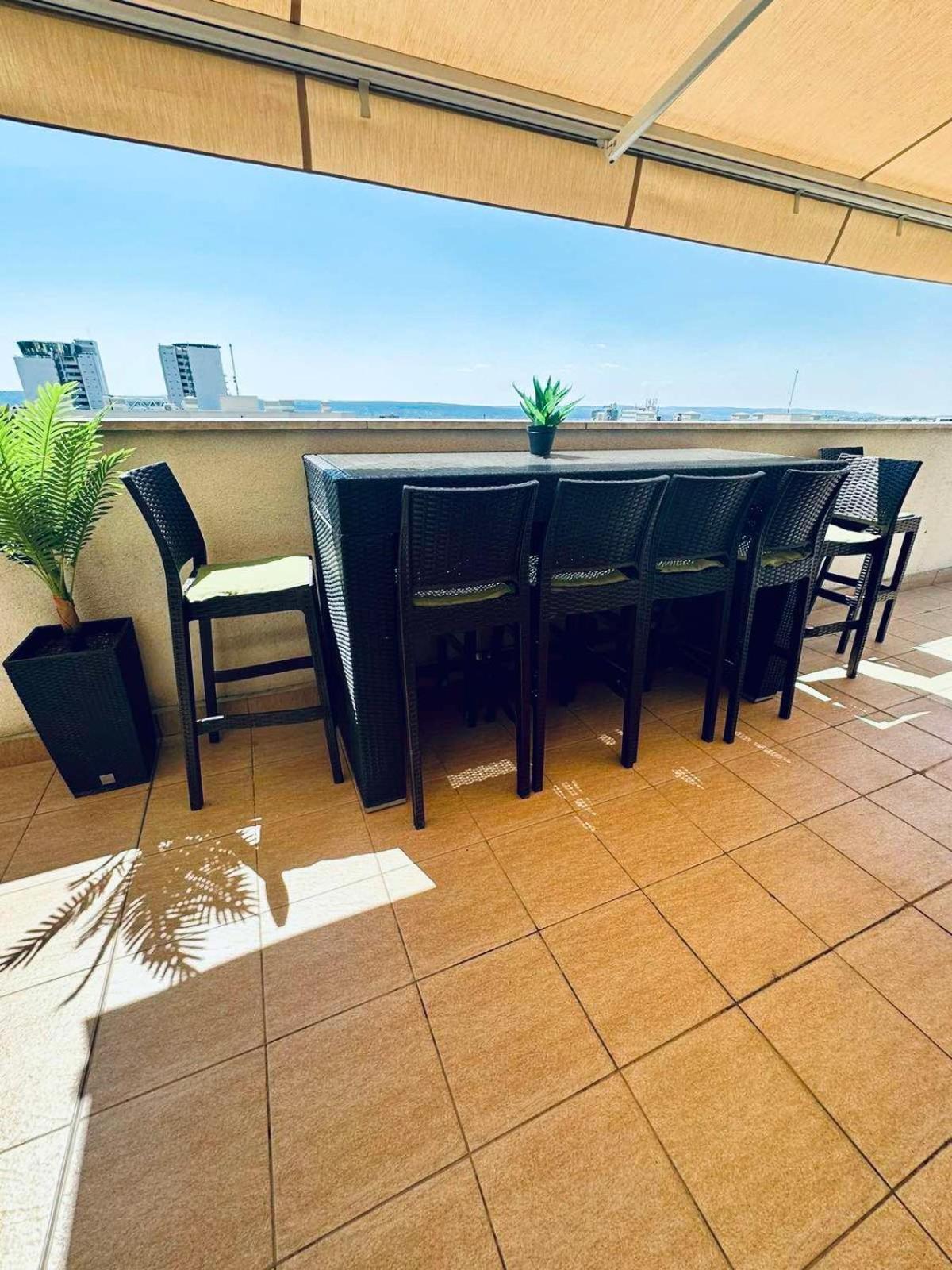 Spacious Prestige Penthouse Warna Exterior foto